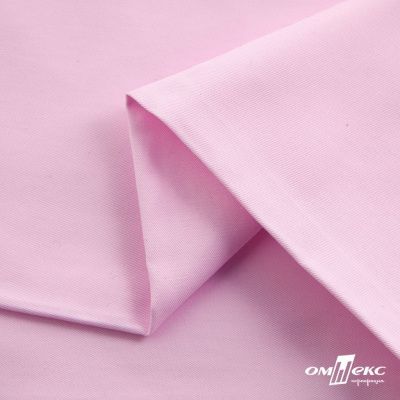 Ткань сорочечная Альто, 115 г/м2, 58% пэ,42% хл, окрашенный, шир.150 см, цв. 2-розовый (арт.101) - купить в Брянске. Цена 306.69 руб.