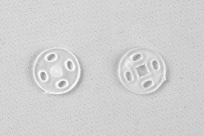 Кнопки пришивные пластиковые 10 мм, блистер 24шт, цв.-прозрачные - купить в Брянске. Цена: 48.41 руб.